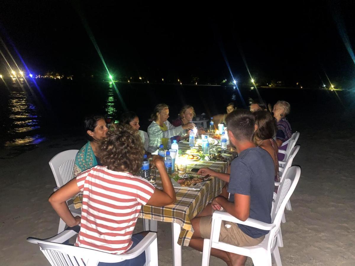 Adroit Beach Inn Guraidhoo  Extérieur photo